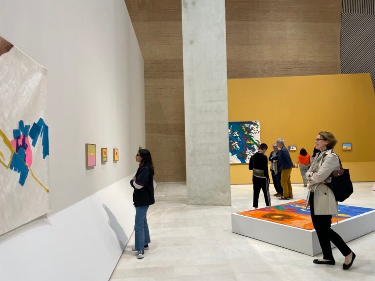 La mostra di Etel Adnan ad Ithra Museum, Dhahran, photo Claudia Giraud