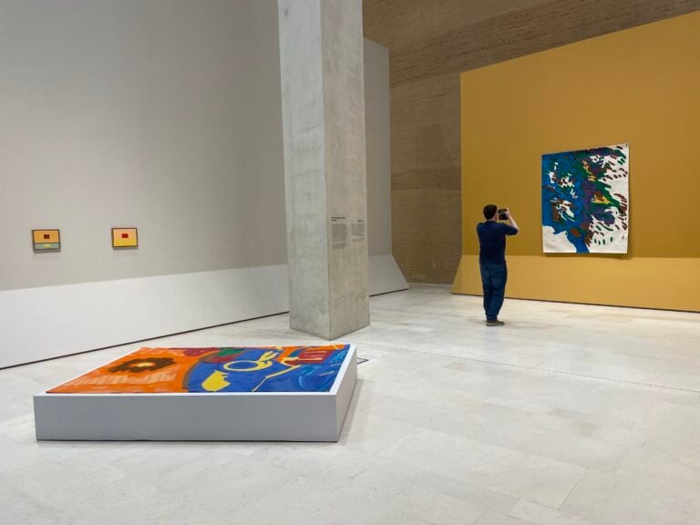 La mostra di Etel Adnan ad Ithra Museum, Dhahran, photo Claudia Giraud