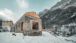 Le ex Casermette di Moncenisio sulle Alpi del Piemonte diventano residenza per artisti