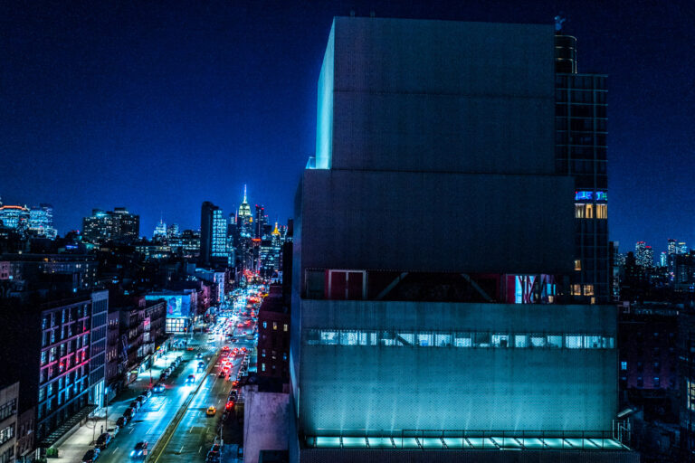 Vista dal terrazzo Untitled sul New Museum