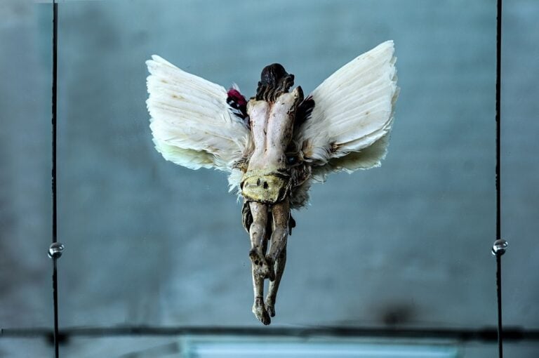 PalikèIl Cristo degli specchi, particolare, mix media, 2021, ©Mike Palazzotto