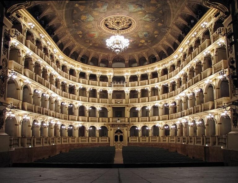 Teatro_Comunale_Bologna, foto Lorenzo Gaudenzi