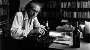 30 anni dalla morte dello scrittore Charles Bukowski. L’arte di vivere “contro” 
