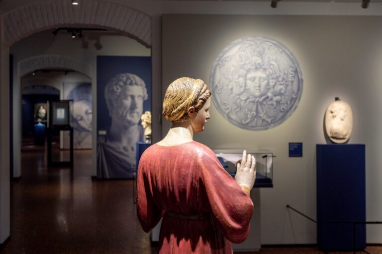 Le Trecce di Faustina, installation view at Gallerie d'Italia, Vicenza, 2024. Photo Marco Zorzanello