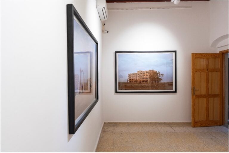 Adelita Husni-Bey, installation view della mostra a Tripoli