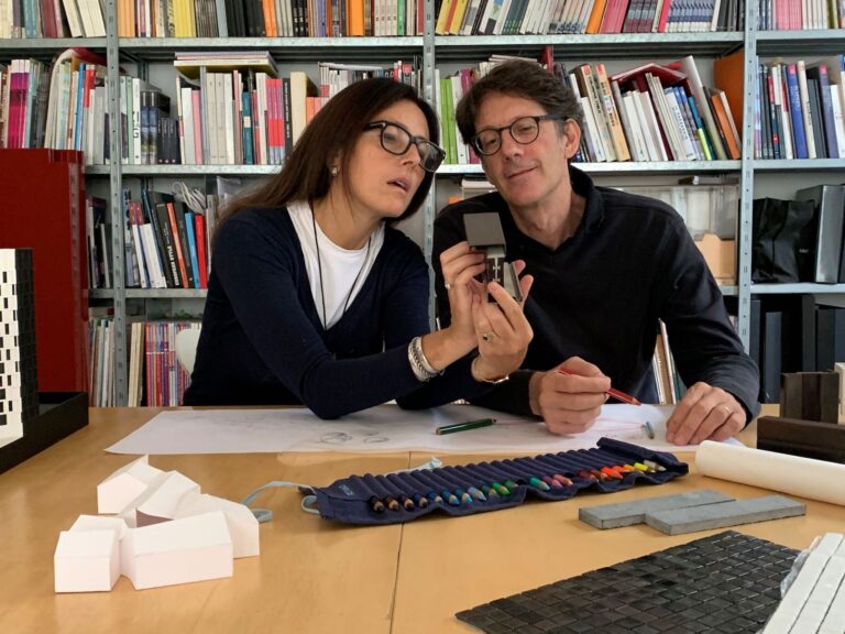 Gli architetti Maria Alessandra Segantini e Carlo Cappai, 2020. Courtesy C+S Architects
