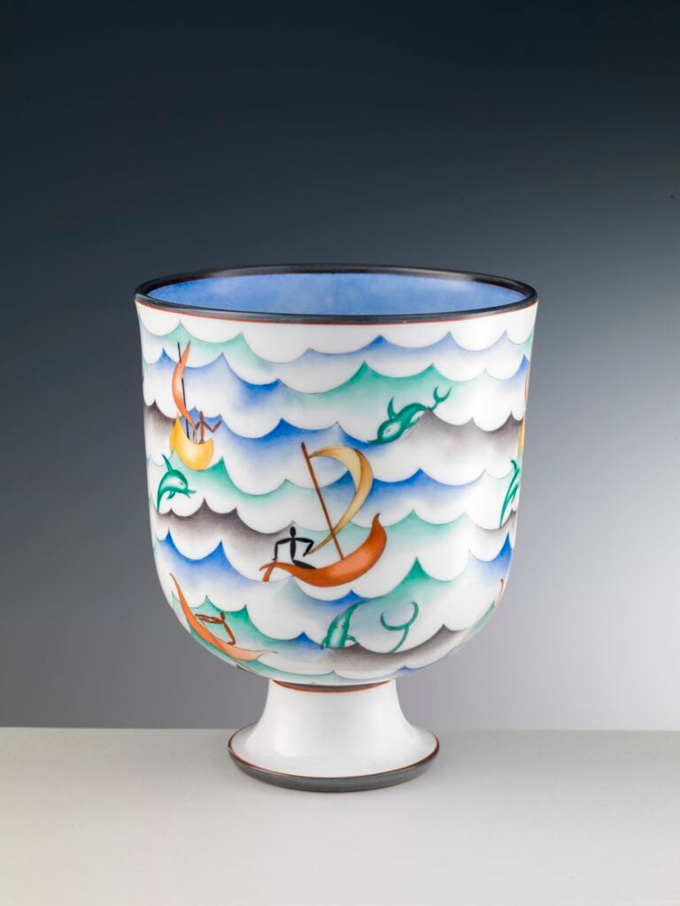 Coppa "Nautica", Gio Ponti. Società Ceramica Richard-Ginori 1925-1927. Museo Ginori, Sesto Fiorentino. h 19,3 x diam 15,5 cm. Courtesy Museo Ginori