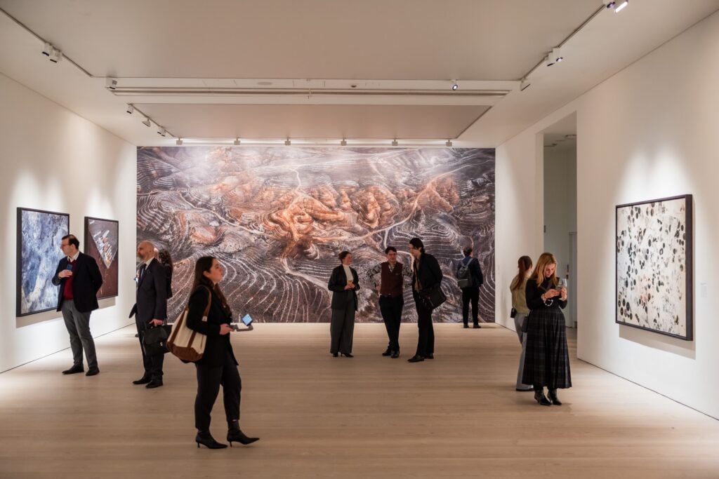 La cantina veronese Pasqua punta sull’arte e inizia a collaborare con la Saatchi Gallery di Londra