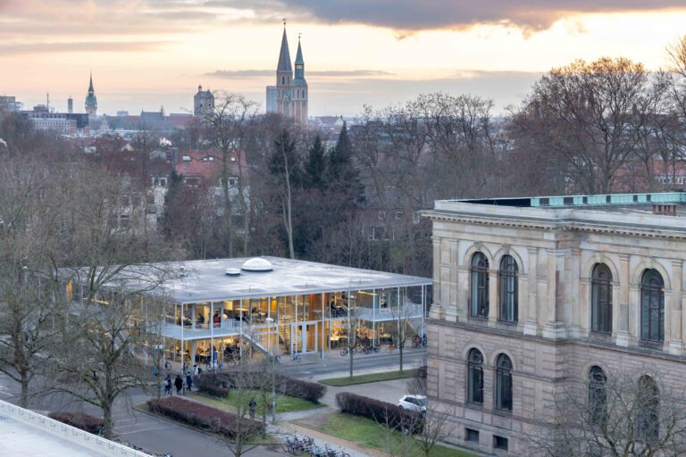 Study Pavilion on the campus of the Technical University of Braunschweig_Photos by Iwan Baan