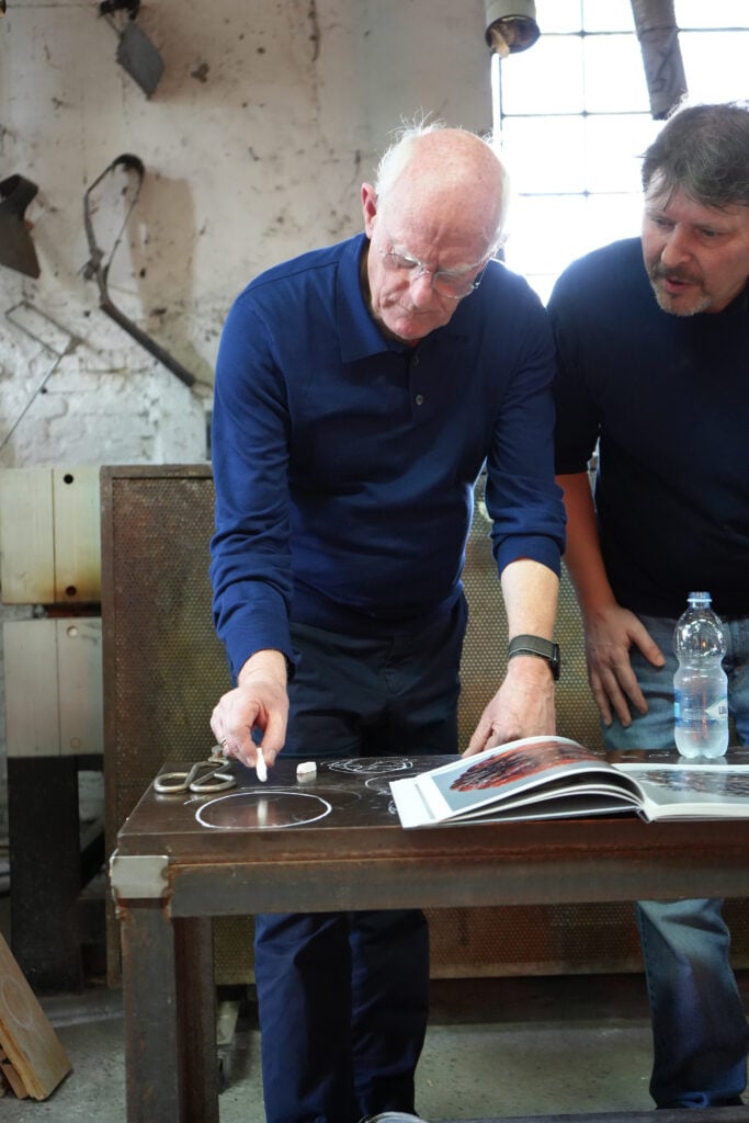 Tony Cragg ©Oliver Haas. Courtesy Berengo Studio