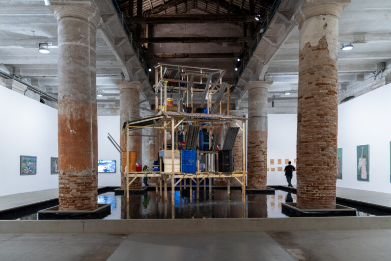 biennale 2024 ph irene fanizza 63 “Stranieri Ovunque”: una mostra senza grandi sorprese alla Biennale d’Arte di Venezia 2024