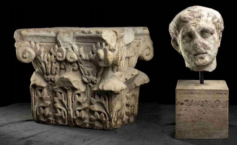 coppia di marmi tardo repubblicani i sec ac courtesy of bertolami Come funziona il mercato dei beni archeologici in Italia?