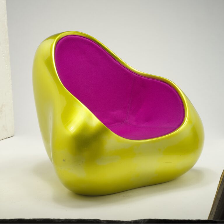 Karim Rashid,Blobulus chair. Courtesy Sotheby’s
