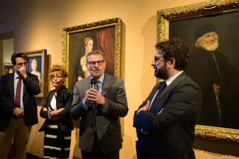 La mostra The Golden Way a Venezia. Foto di Marco Giuglierelli