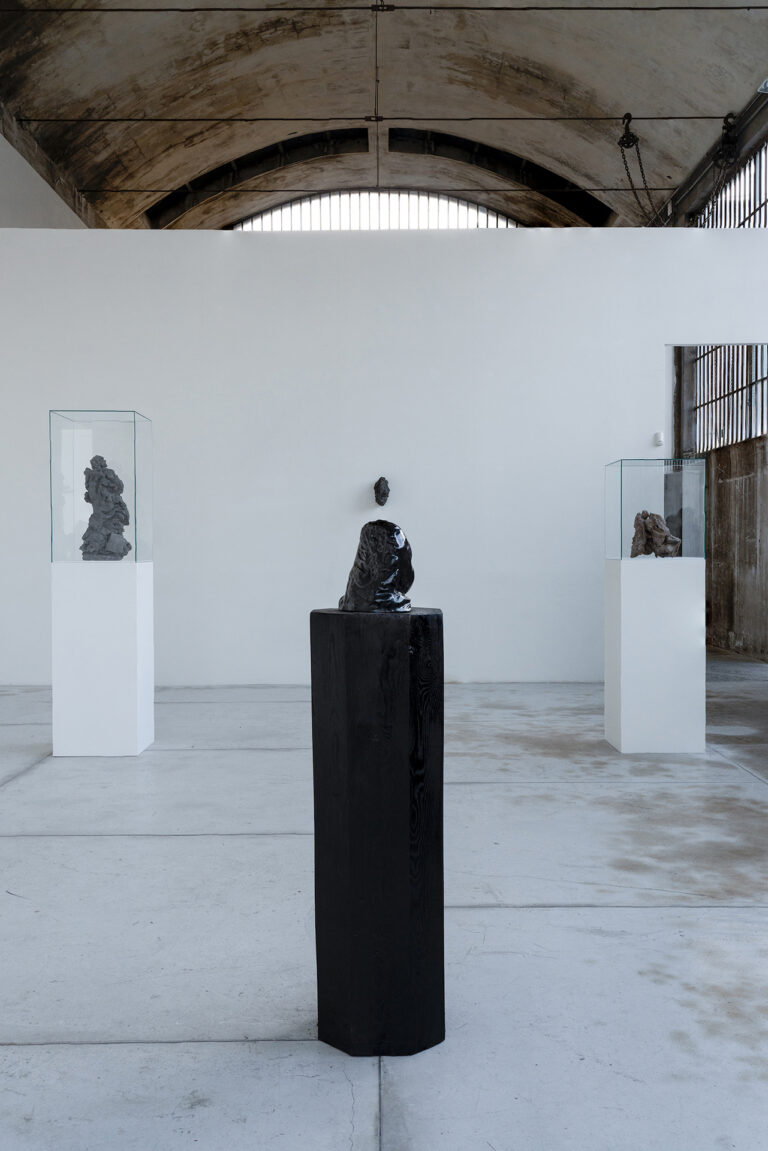 Opere/Costellazioni, installation view at Vannucci, Pistoia, 2024. Courtesy Galleria ME Vannucci, Pistoia. Photo Ernesto Mangone