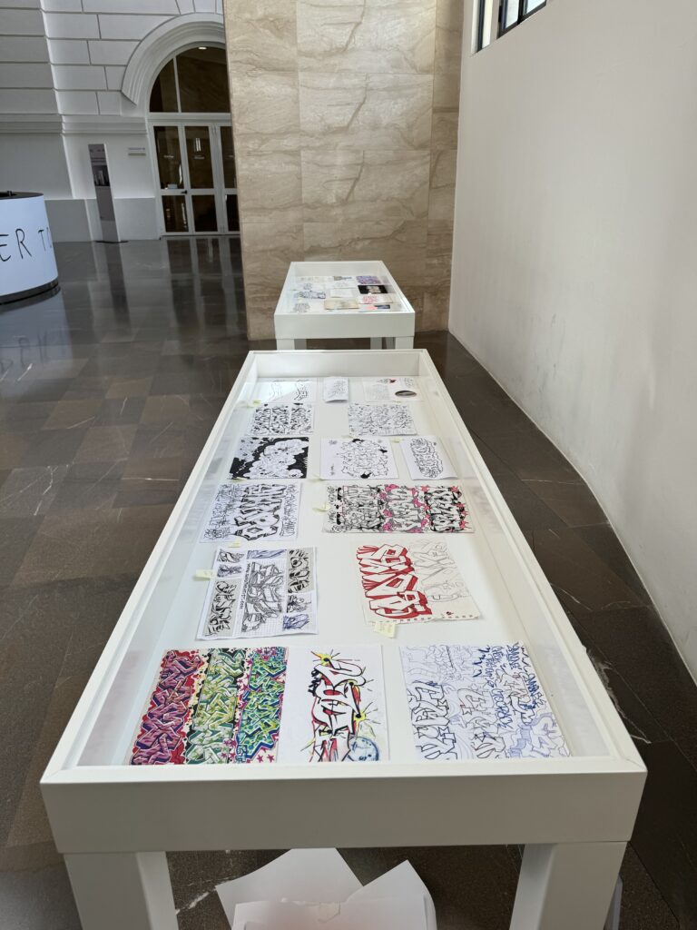 Veduta d’allestimento mostra FRONTIERA 40 Italian Style Writing 1984-20243