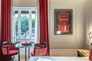 A Roma compie 20 anni uno dei primi “art hotel” d’Italia, che ora dedica un intero piano al design italiano