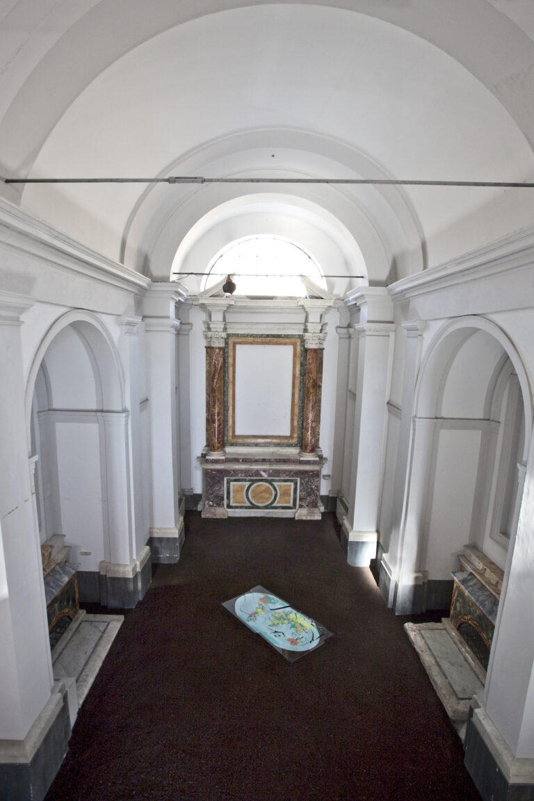 Inés Fontenla, Requiem Terrae, installation view