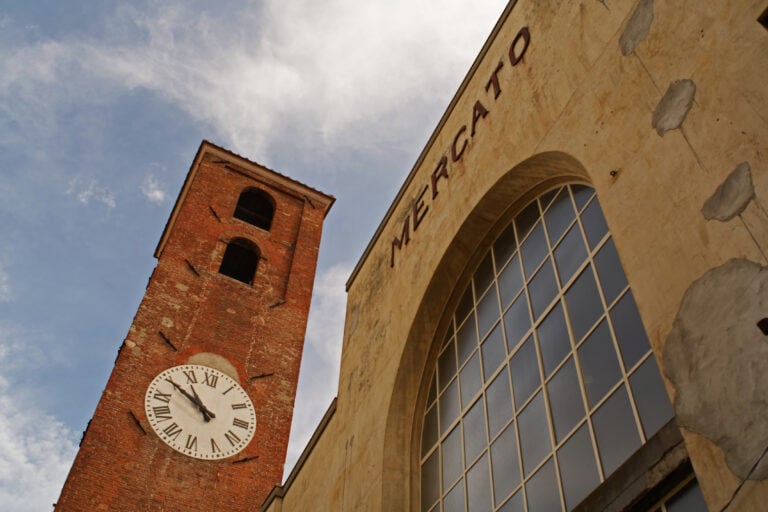 Mercato del Carmine a Lucca