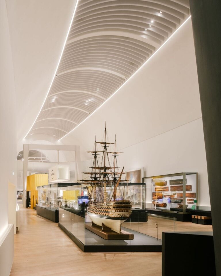 Musée national de la Marine, Paris, 2023 ©Maxime Verret for h2o architects and Snøhetta (scenography Casson Mann)