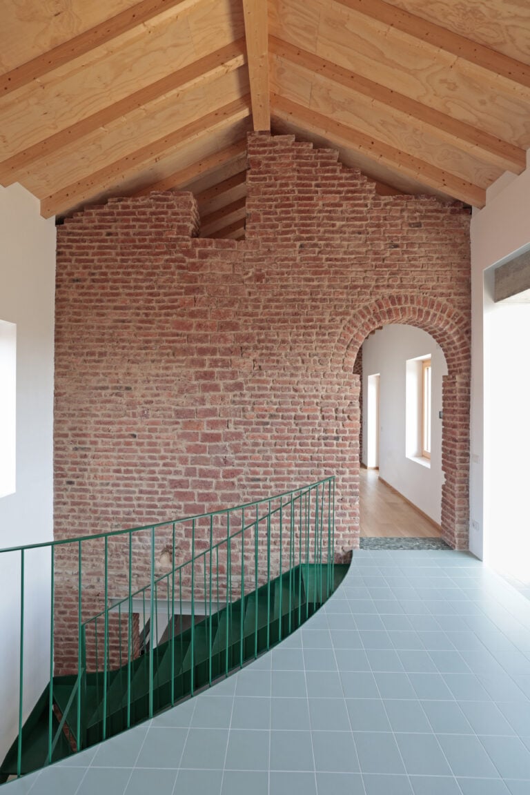OASI architects, La Cascina di Sacconago, Pietro Ferrario Francesco Castellanza Andrea Angiolini, Busto Arsizio (VA), 2021-2023, photo Andrea Angiolini