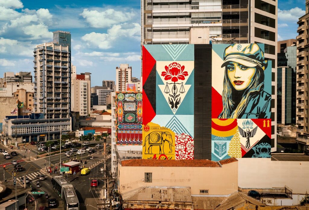 Milano's Shepard's La mostra di Obey alla Fabbrica del Vapore di Milano