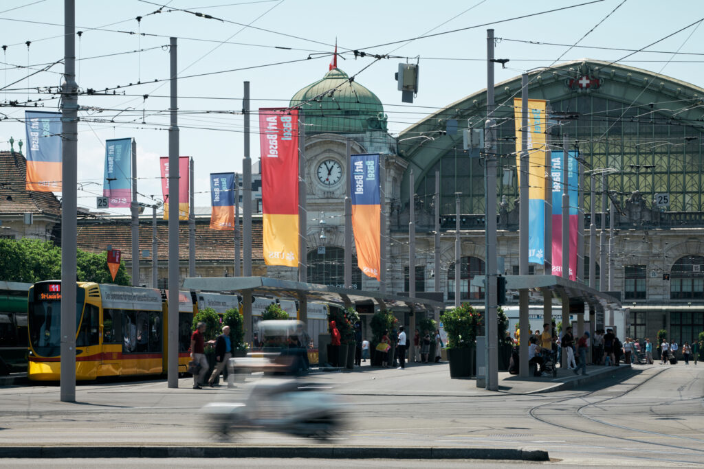 Tutte le fiere in programma durante la settimana Art Basel 2024