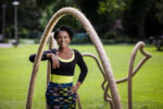 DE SINGEL: Temitayo Ogunbiyi, You will Find Companionship in Greener Grounds (2024) © Matthias Willi