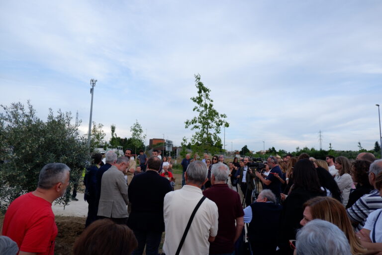 Inaugurazione del Bosco delle Neofite, Prato, 2024. Photo @2024 Associazione Arte Continua