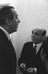 pierre soulages et lucio fontana paris galerie iris clert 10 novembre 1961 photographie dandre morain Il Lucio Fontana visionario in una grande mostra al Musée Soulages in Francia