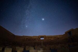 Upwards/Downwards_ Il Teatro Andromeda di Lorenzo Reina