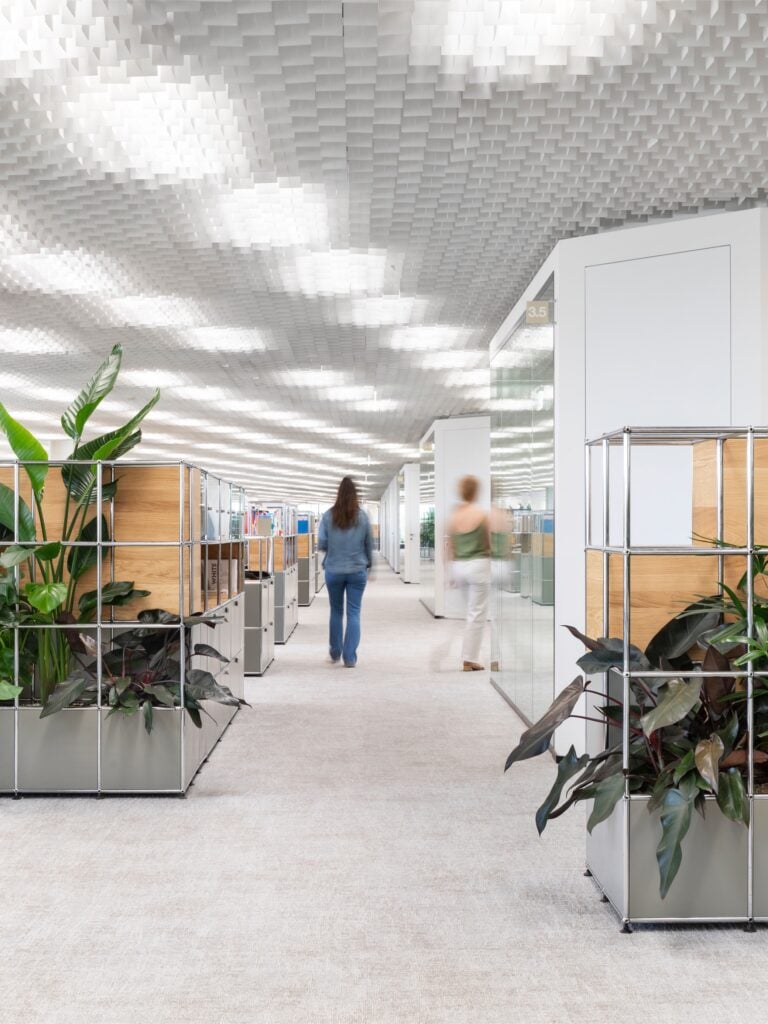THE OFFICE AS A PLAYGROUND 5 [Photos by DSL Studio_ Delfino Sisto Legnani, Melania Dalle Grave]