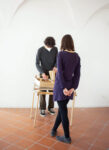 Francesco Alberico, Un sacchetto di noci in cambio di un sogno, 2021, documentazione fotografica della performance. Courtesy l’artista