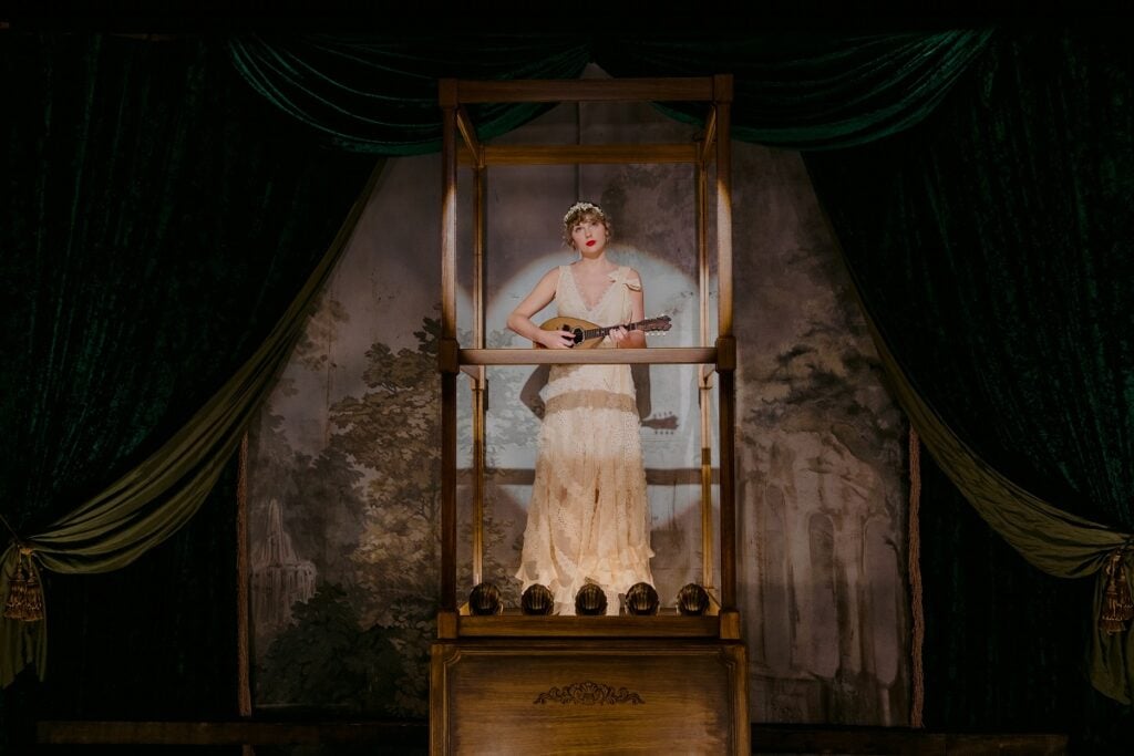 Mostra su Taylor Swift al Victoria&Albert di Londra: omaggio ad un fenomeno pop globale