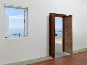 A Filicudi un’estate all’insegna dell’arte contemporanea. Tutte le mostre di Studio Casoli