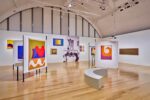 Casablanca Art School. A Postcolonial Avant–Garde 1962–1987, installation view at Schirn Kunsthalle, Francoforte, 2024