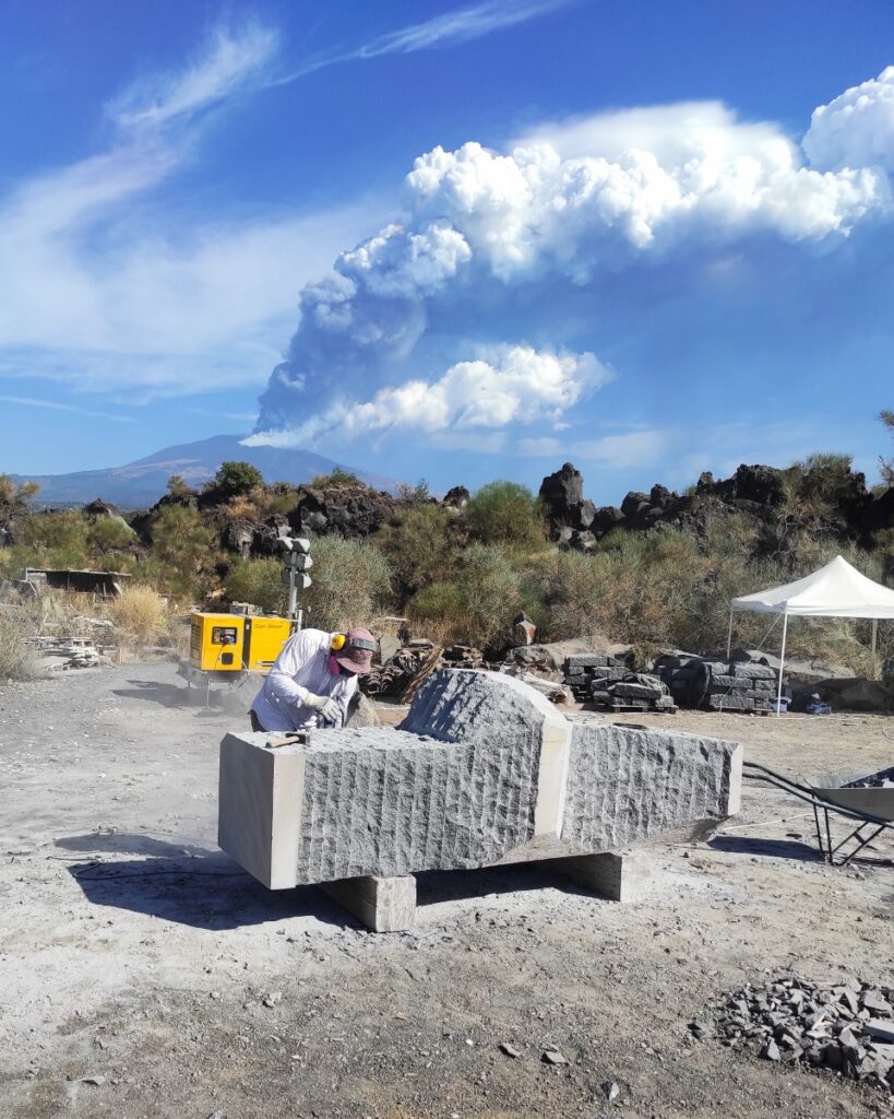 Simposio Internazionale di Scultura Oro nero dell’Etna