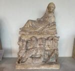 Urna cineraria femminile, proveniente da un ipogeo di donne, MANU, Perugia. Photo Emma Sedini.jpeg