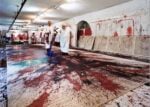 Hermann Nitsch mentre lavora alle sue opere nel Castello di Prinzendorf, Vienna, 2012 © Aurelio Amendola