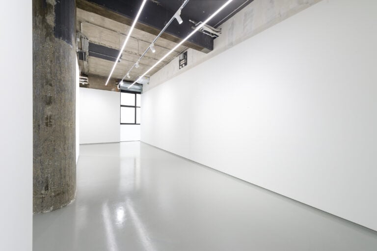 Courtesy Fondazione Giorgio Griffa. Photo credit Federico Rizzo