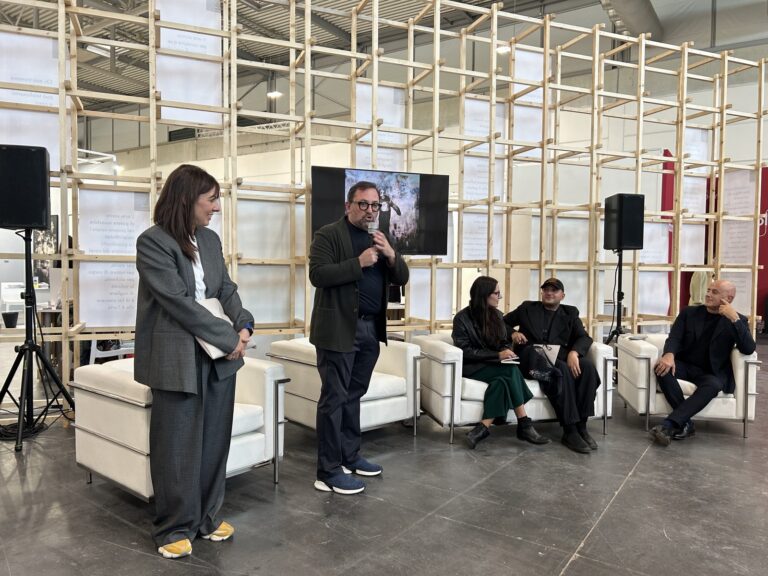 premiazione 2 Ad ArtVerona la Fondazione THE BANK inaugura una stagione espositiva ricca di eventi