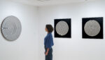 Marina Apollonio. Oltre il cerchio. Installation view alla Peggy Guggenheim Collection, Venezia, 2024 © Photo Matteo De Fina
