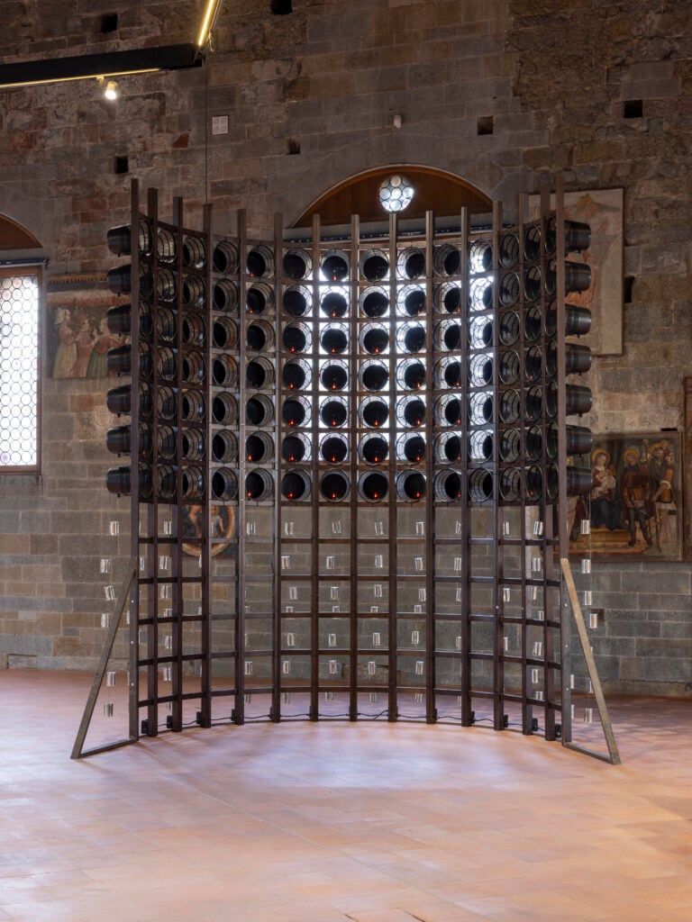 b9a1858 A Bergamo una grande mostra a Palazzo della Ragione per prendere coscienza del presente