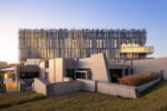 il new taipei city art museum corurtesy kris yao artech photo shephotoerd co iwan baan studio shawn liu Apre a Taiwan il New Taipei City Art Museum