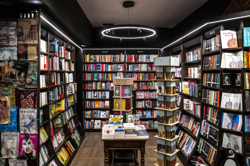 La storica libreria Luxemburg di Torino trasloca nella Galleria Subalpina