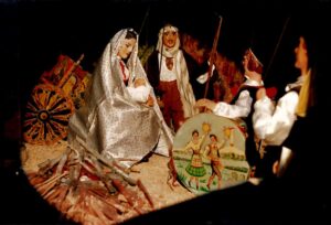 Pupi nella calza - La Befana in Ortigia