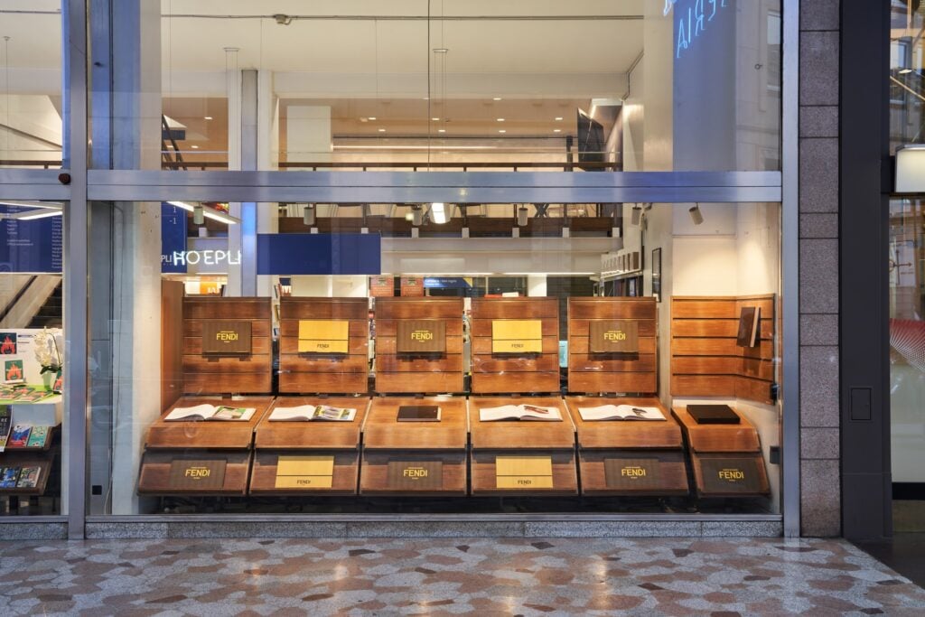 La casa editrice Hoepli e i suoi 150 anni di storia (oggi in crisi e a rischio liquidazione)