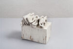 Luisa Gardini, Senza titolo, 2011, ceramica, 20x12x19 cm_ph. Emmanuel Bonetti