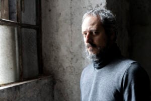 Lezioni di critica #21. Gian Maria Tosatti addita l’arte italiana? Qui la replica