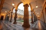 L’atrio della Facoltà di Giurisprudenza di Palermo